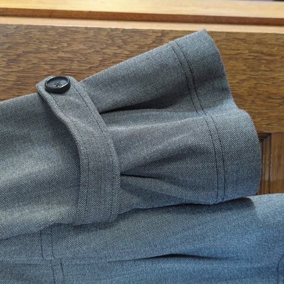 Apt.9 Women’s Peplum Blazer Jacket Gray Herringbone Stretch Bell Sleeve Lined 8 - Picture 3 of 8